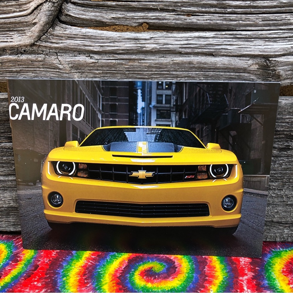 💛2013 Chevrolet Camaro car dealership Brochure-English Edition!